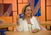 Cissa Guimarães confessa amor pela Bahia e celebra 40 anos do Sem Censura imagem