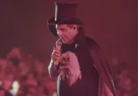 Com capa e cartola, Durval Lelys abre Festival Virada deste domingo