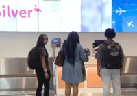 Companhia aérea pede falência com passageiros na fila de embarque imagem