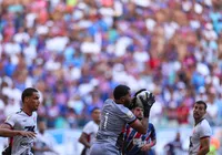 Craque do Ba-Vi, Arcanjo não é titular absoluto no Vitória, diz Carpini imagem