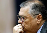 Dino aprova plano do Congresso e libera pagamento de emendas imagem