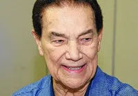 Divaldo Franco volta a ser internado com infecção urinária imagem