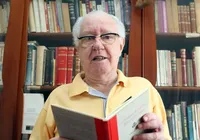 Documentário sobre poeta Affonso Ávila estreia em Salvador imagem