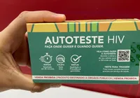 Embalagem de autoteste de HIV fica mais discreta para incentivar uso