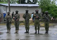 Equador escolhe presidente neste domingo em meio a onda de violência imagem