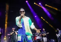 "Eu só preciso de um pretexto para estar aqui", diz Seu Jorge sobre Carnaval de Salvador imagem