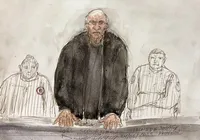 Ex-cirurgião admite 'atos abomináveis' em julgamento por 299 estupros imagem