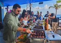 Feijoada ao Mar reúne personalidades e aquece pré-Carnaval em Salvador