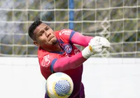 Goleiro ex-Bahia acerta com clube tradicional do futebol sul-americano imagem