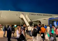 Governo Lula promete processo mais humanizado para deportados imagem