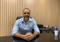 "Bolsonaro e sua família sabotam o Brasil", diz secretário após Tarifaço de Trump imagem