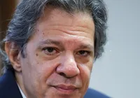 Haddad afirma que Lula vetará jabutis que poderiam elevar conta de luz