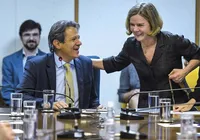 Haddad minimiza conflitos com Gleisi após rusgas