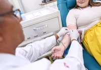 Hemoba lança campanha com cantor Saulo para doação de sangue imagem