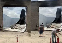 Incêndio atinge fábrica de colchões em Santo Antônio de Jesus imagem