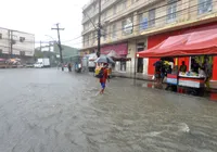 Inmet emite alerta de fortes chuvas e ventos intensos na Bahia