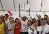 Jerônimo reúne mais de 20 prefeitos em Valença imagem