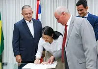Jusmari Oliveira toma posse como deputada estadual na Alba imagem