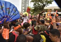 La Fúria agita primeiro dia do bloco As Muquiranas no Carnaval