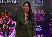 Lançamento de livro de Karla Sofía Gascón é cancelado após polêmicas imagem