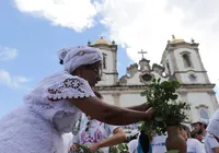 Lavagem do Bonfim mantém viva devoção pelo padroeiro dos baianos