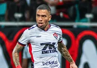 Lucas Esteves fica de fora do Ba-Vi e deve ser negociado pelo Vitória imagem