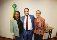 Marina Silva chega a Salvador para lançar chapa nacional da Rede imagem