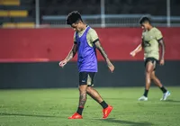 Matheuzinho é relacionado para o jogo contra o Jacobina no Baiano imagem