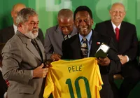 Ministro compara Lula a Pelé e crava candidatura em 2026: "Favorito"