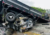 Motorista de carreta envolvida em acidente é liberado após depoimento