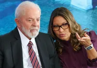 "Não me incomoda", diz Lula sobre palpites de Janja no governo imagem