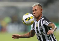 "O que você vai fazer no Vitória?", saiba como Nacional 'roubou' Vargas imagem