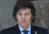 Oposição pede impeachment de Milei por promoção de criptomoeda imagem