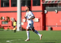"Pensar na Libertadores", projeta Willian José após triunfo no Baianão imagem