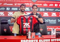 Pepê revela conversa com Wagner Leonardo antes de reforçar o Vitória imagem