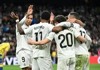 Real Madrid goleia Las Palmas e assume liderança de La Liga