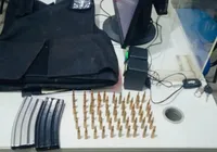 Sete traficantes são presos com munições de fuzil e colete balístico imagem
