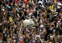 Sobe para 4 o número de pessoas feridas após disparo em circuito imagem