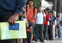 Taxa de desocupados na Bahia cai, mas ainda é a mais alta do país imagem