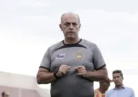 Técnico da Juazeirense diz que jogou "de igual para igual" com o Bahia imagem