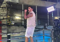 Thiago Aquino bota a galera para arrochar no Campo Grande imagem