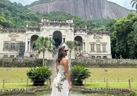 Turista morta a tiros no Rio por engano em favela é enterrada na Bahia