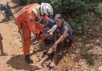 VÍDEO: Bombeiros resgatam idoso de 90 anos desaparecido em Casa Nova