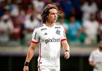 Vídeo: sondado pelo Vitória, zagueiro exibe físico nas redes