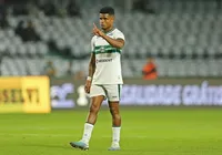 Vitória acerta a contratação do lateral-esquerdo Jamerson