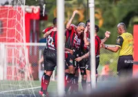 Vitória vence Jequié e mantém liderança isolada no Baianão imagem