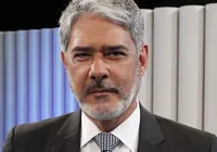 William Bonner surge com braço imobilizado e preocupa fãs: “Melhoras” imagem