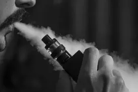 Sites têm 48h para tirar do ar conteúdos sobre cigarros eletrônicos - Imagem