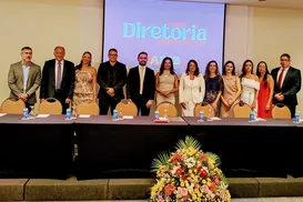 Nova diretoria da APEB - Imagem