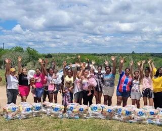 40 toneladas de alimento são entregues na Bahia